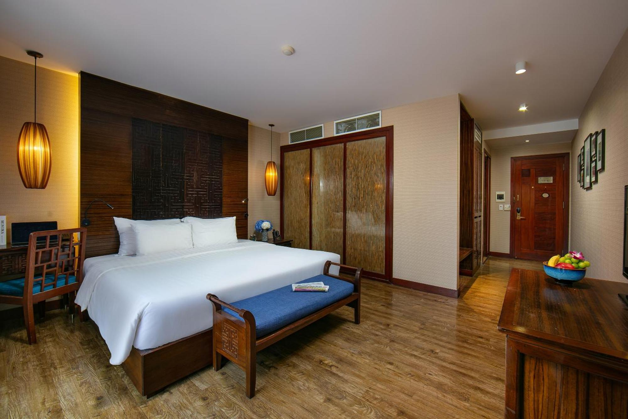 Oriental Suites Hotel & Spa Hanói Exterior foto